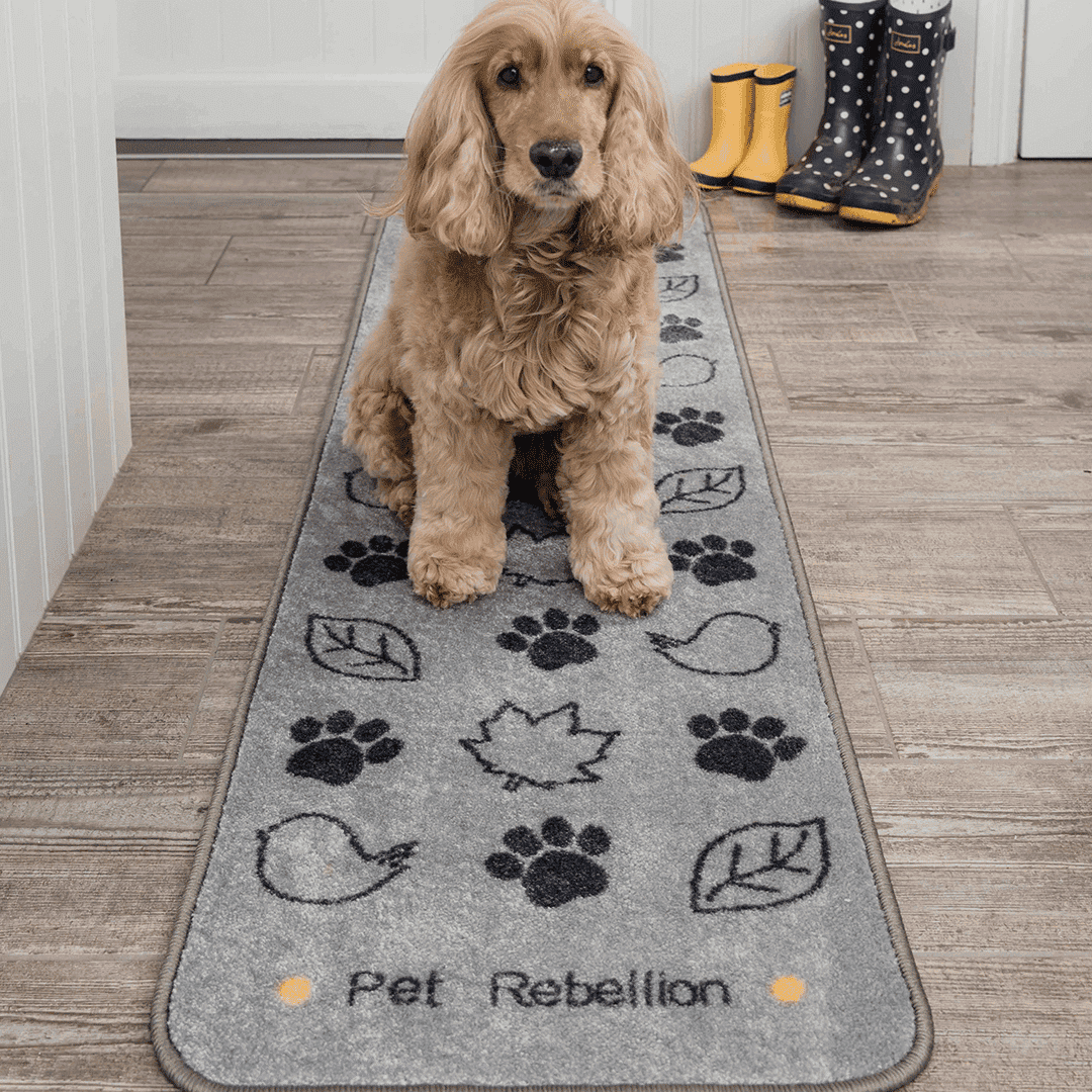 Dog Runner in Country Walk Grey
